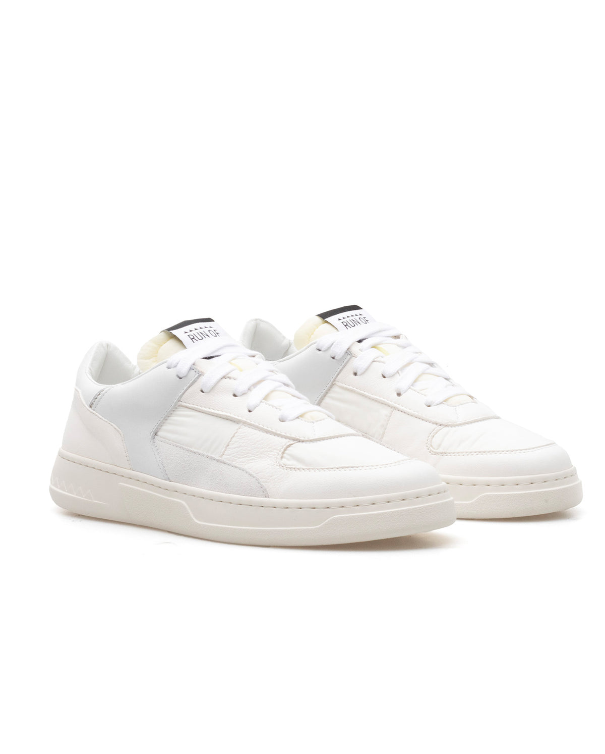 Errant Soft Low Top Sneaker - Invisible