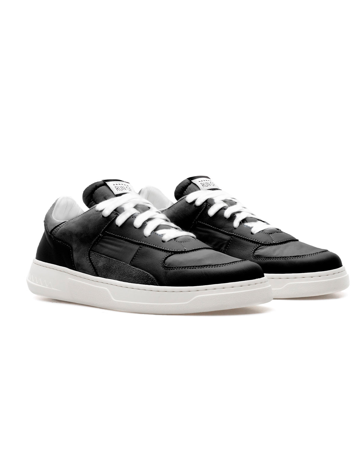 Errant Soft Low Top Sneaker - Black