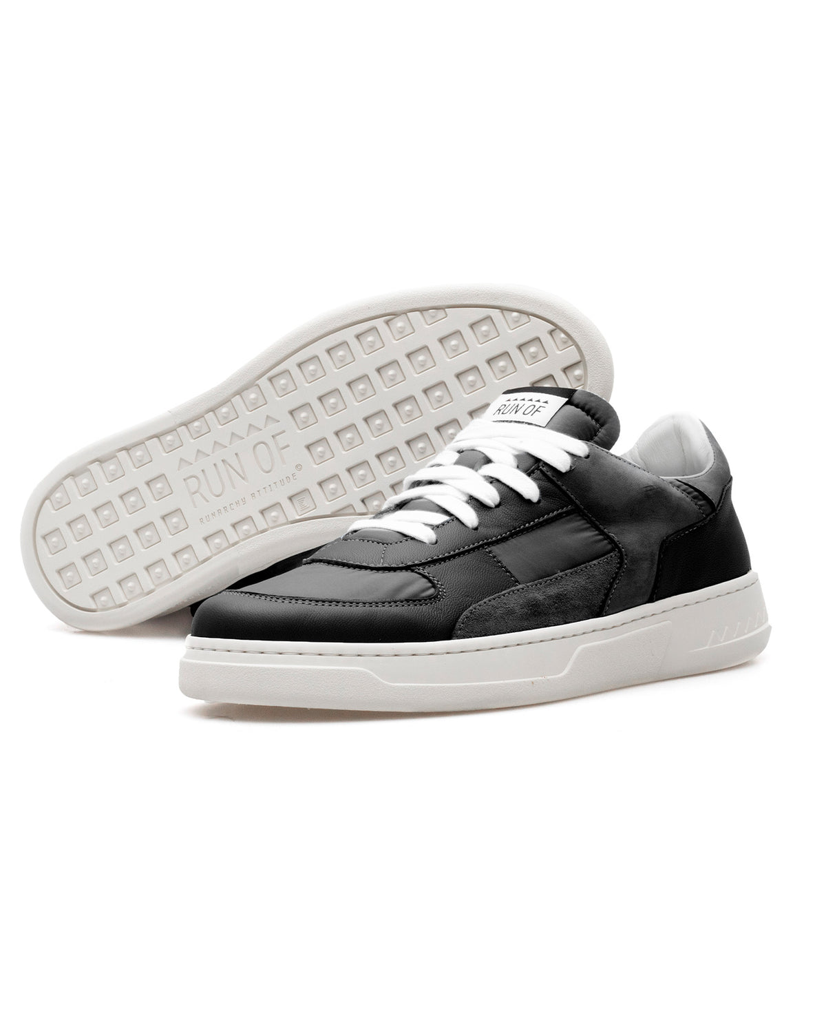 Errant Soft Low Top Sneaker - Black
